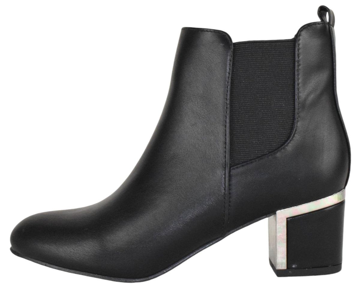 ESTHER-06 Black Forever-1