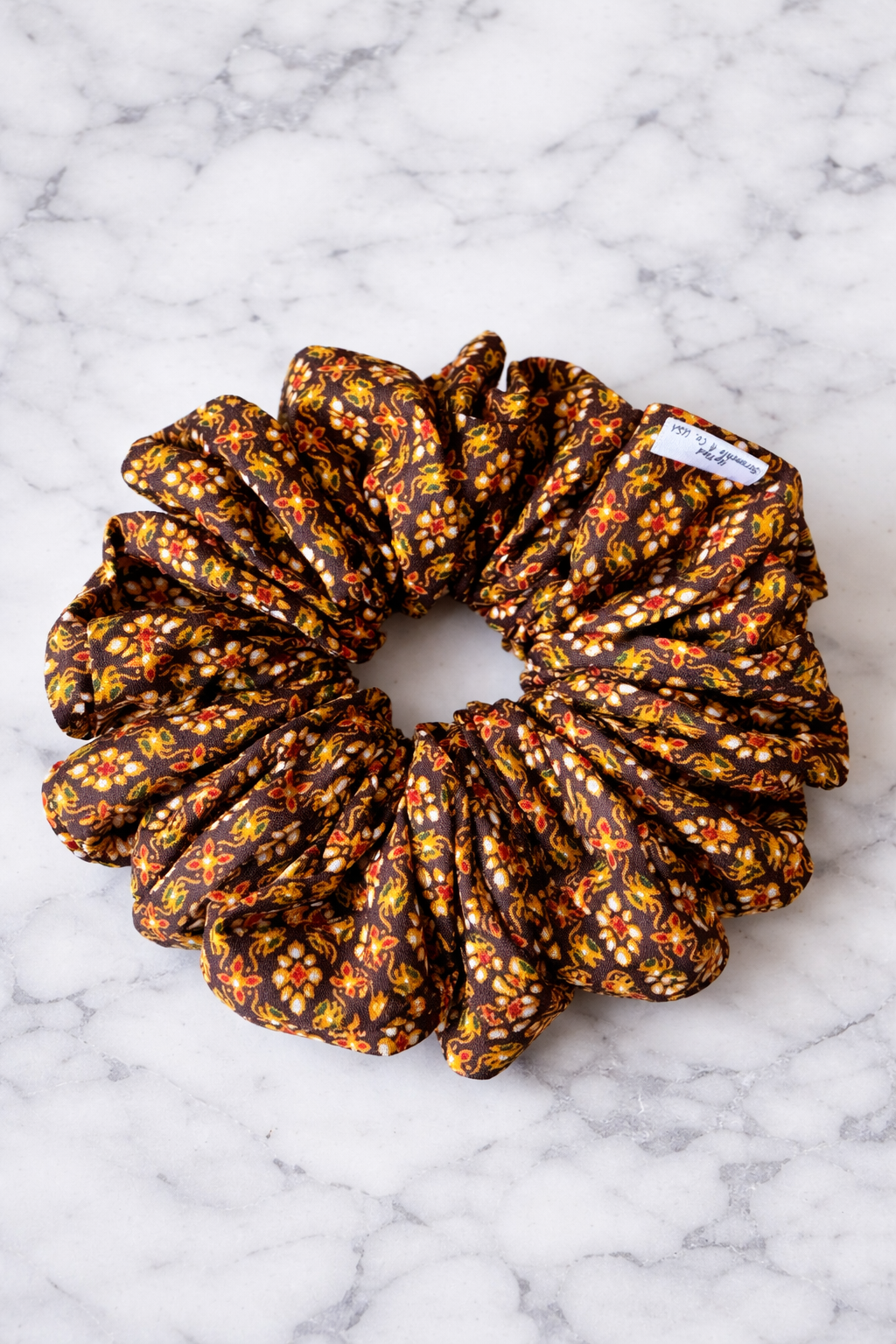 Sao Lao – XL Lao Cotton Scrunchie | Soft, Breathable, Strong Hold