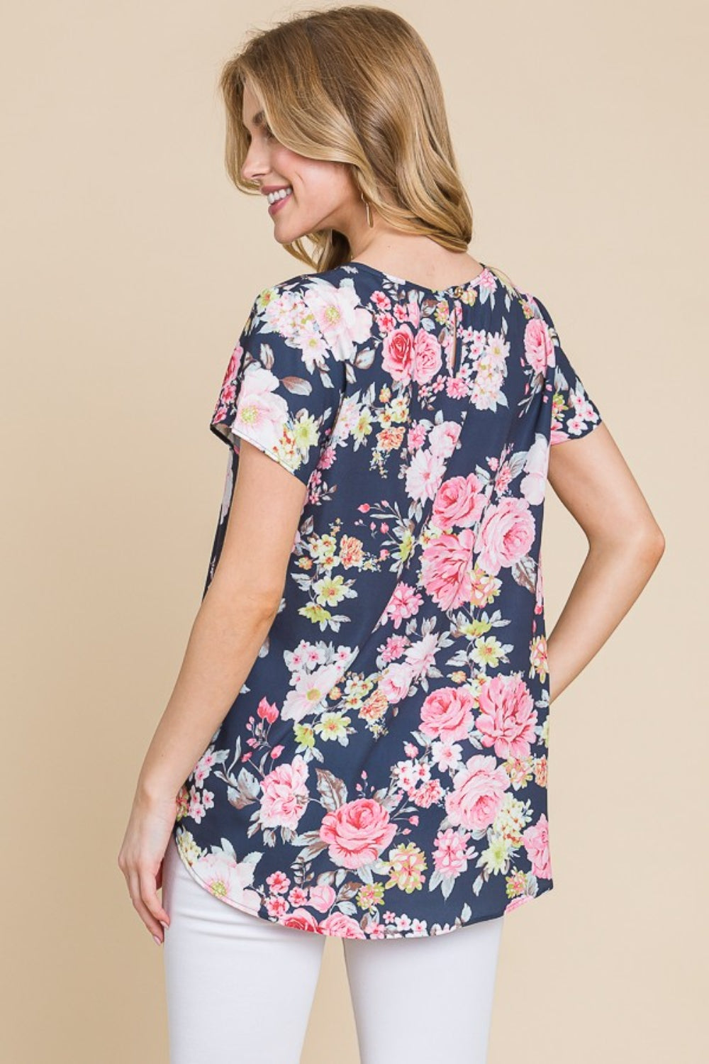 BOMBOM Floral Round Neck Short Sleeve T-Shirt-1
