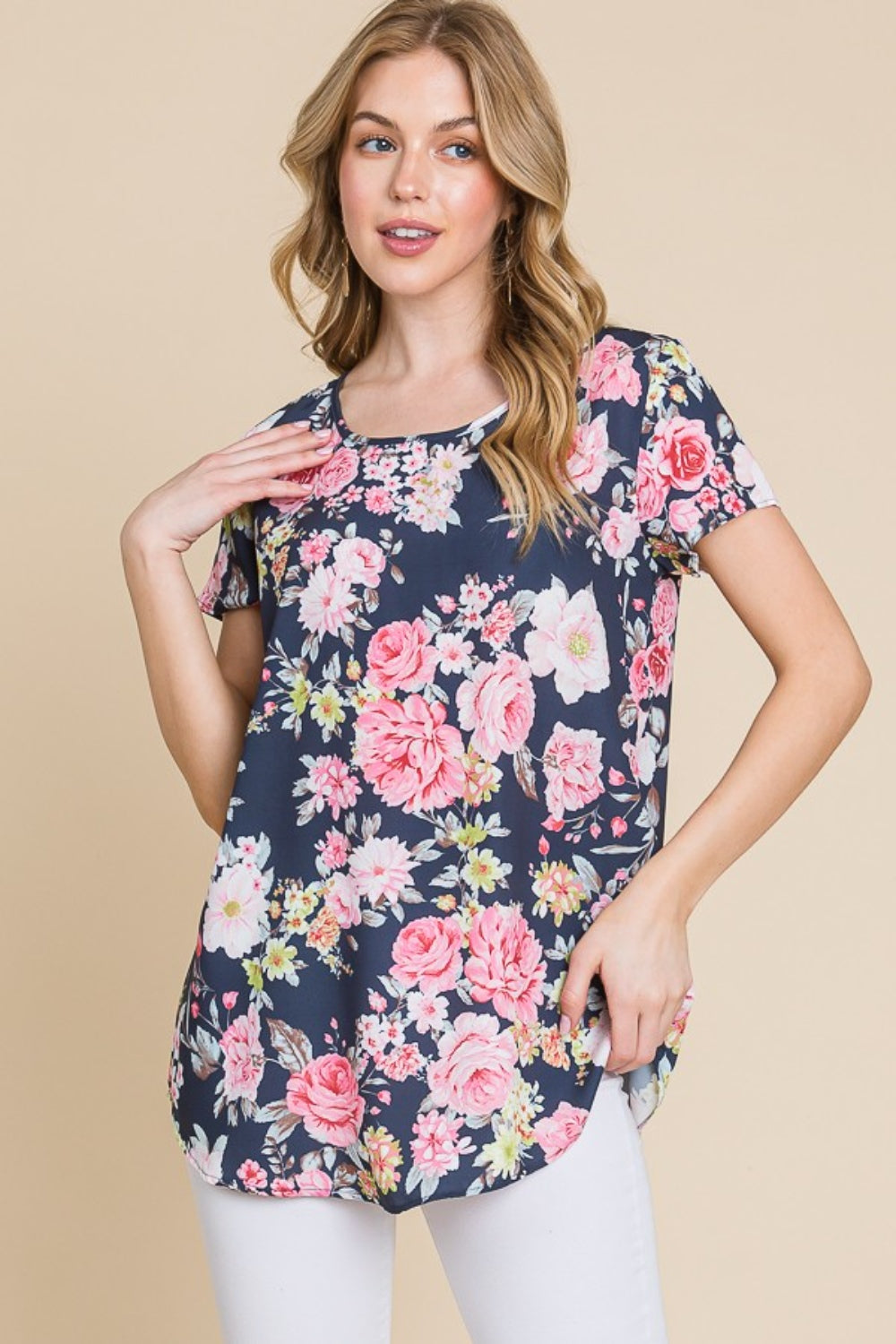 BOMBOM Floral Round Neck Short Sleeve T-Shirt-3