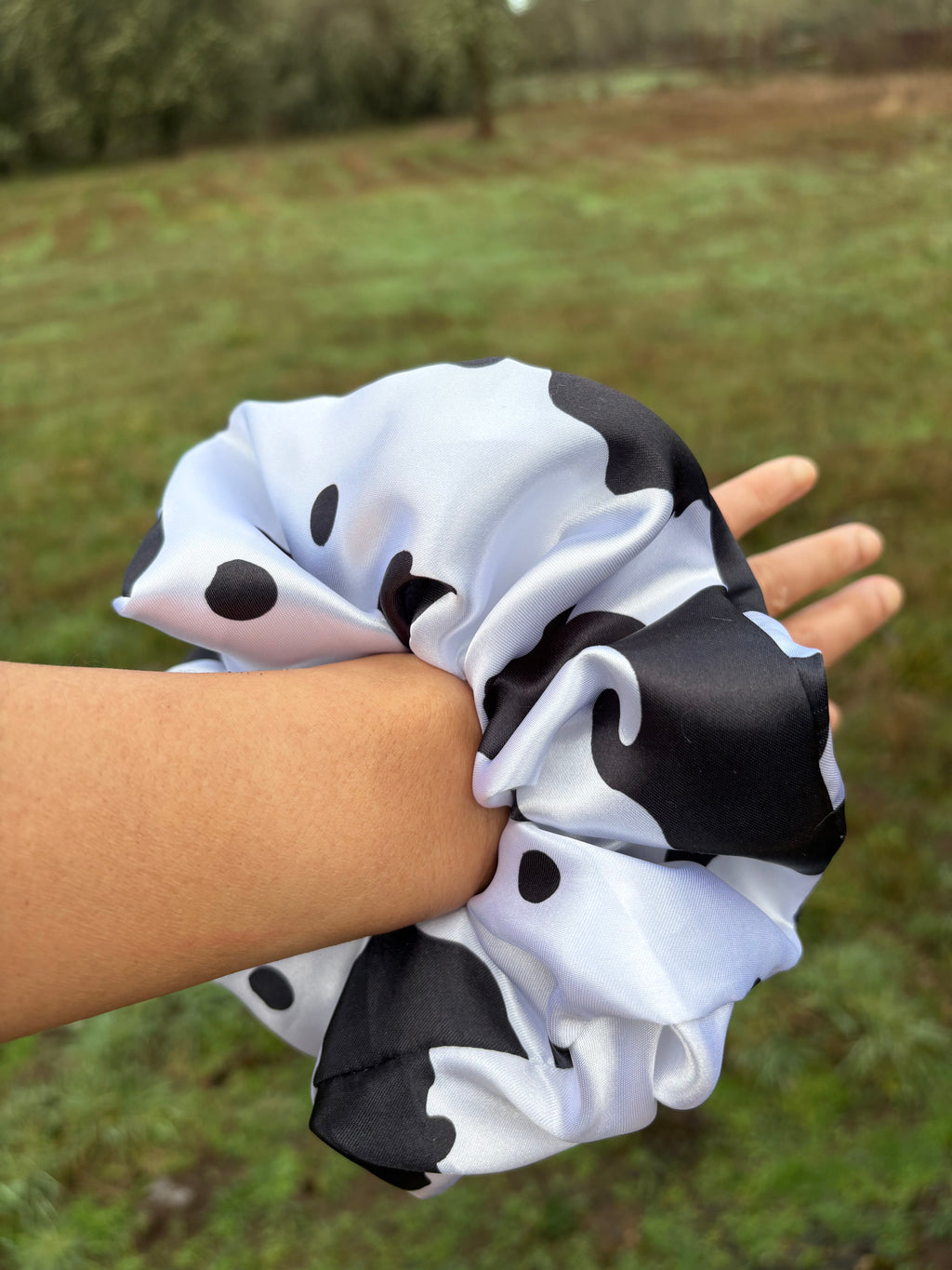 Still Moody - Oversized Black & White Satin Scrunchie (XXL)